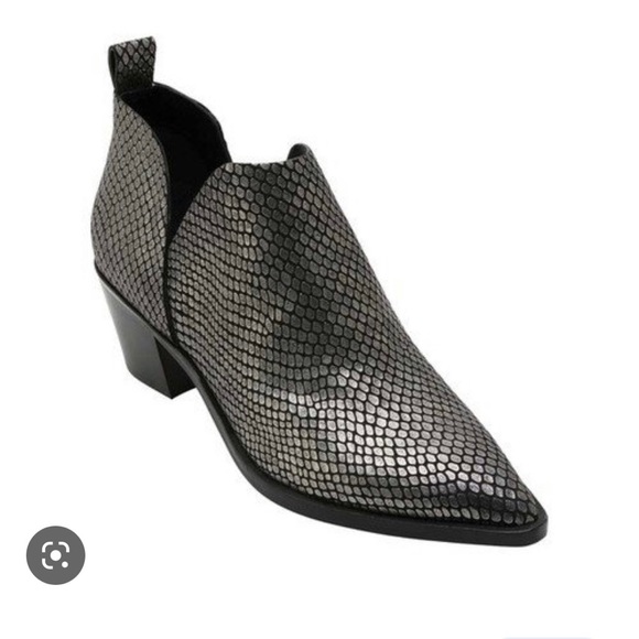Dolce Vita gunmetal snake booties - Picture 3 of 13